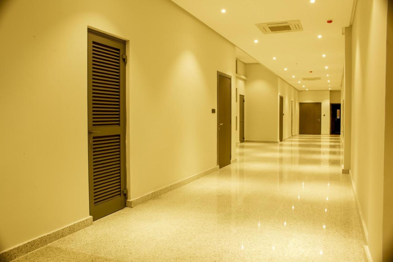 Infinity Tower Suites Wll Манама Екстер'єр фото