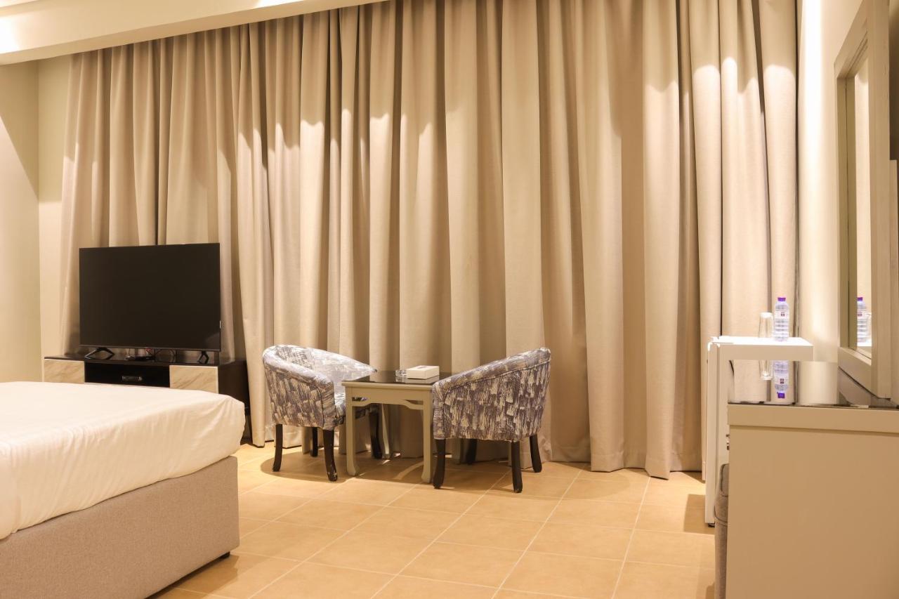 Infinity Tower Suites Wll Манама Екстер'єр фото