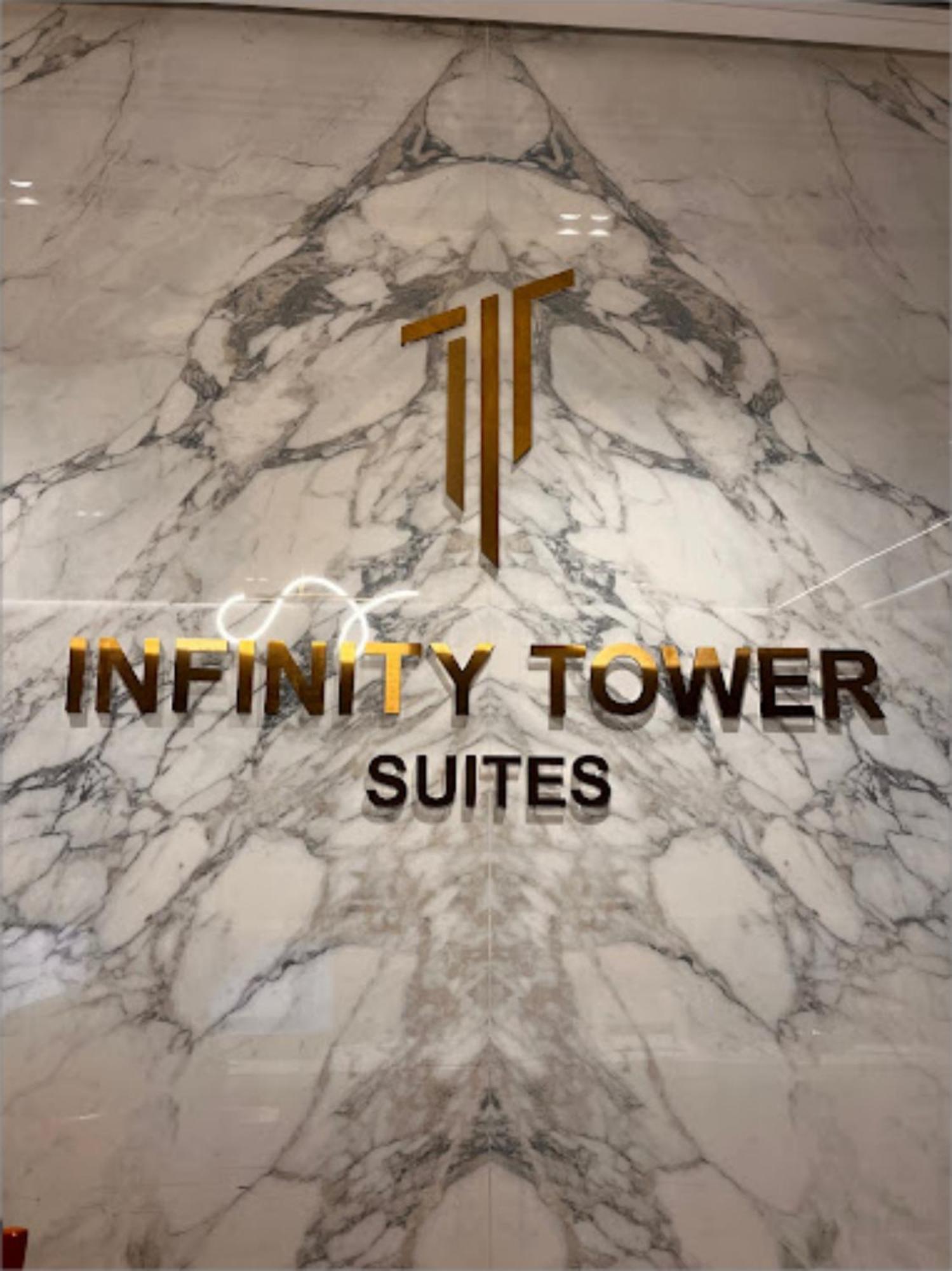 Infinity Tower Suites Wll Манама Екстер'єр фото